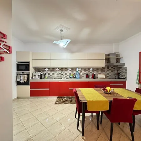 Hora Square 21 * Tirana